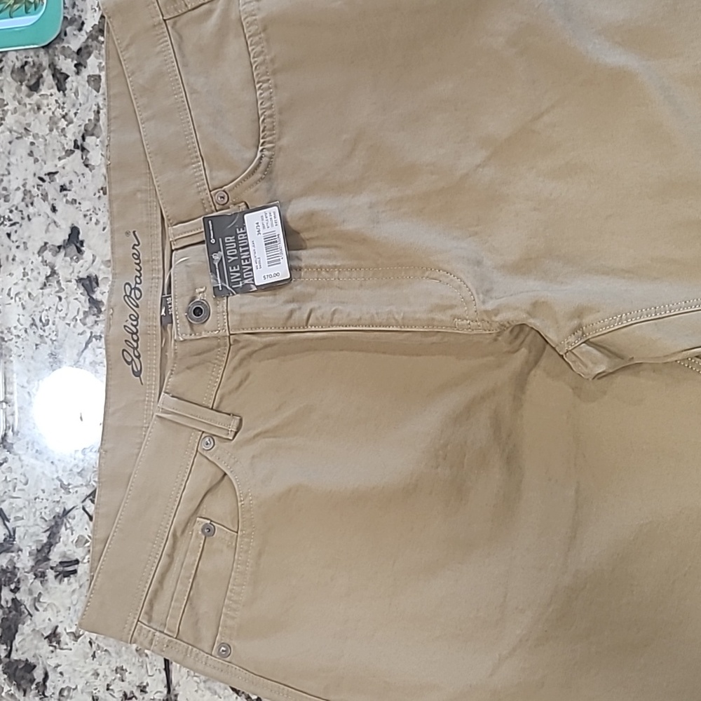 NWT men's Eddie Bauer khaki pants